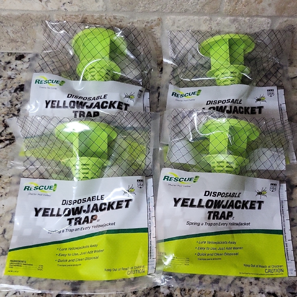 Disposable Yellow Jacket Traps Bundle of 4